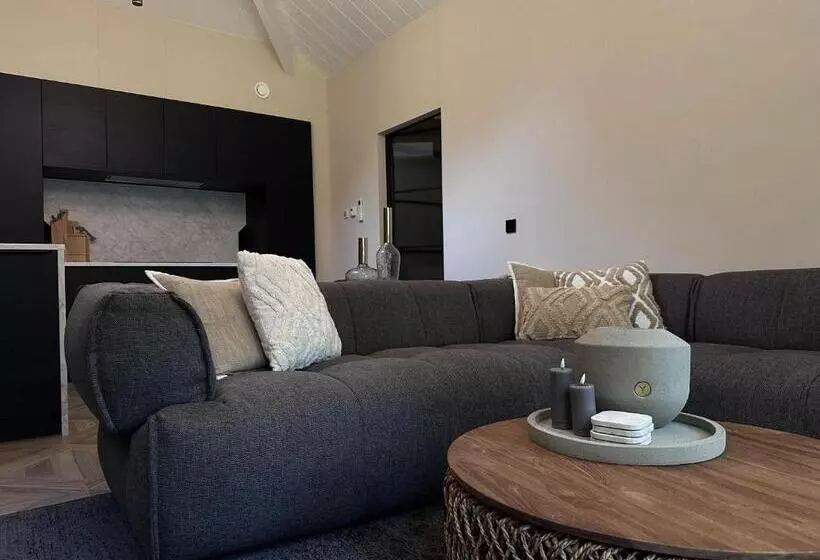 تختخواب و صبحانه Berg En Bos Suite