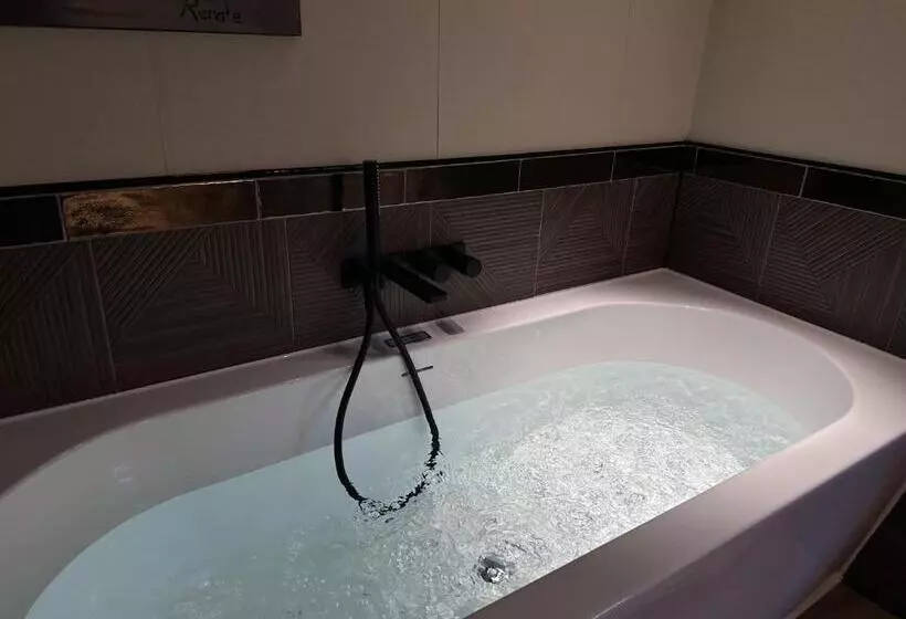 تختخواب و صبحانه Berg En Bos Suite