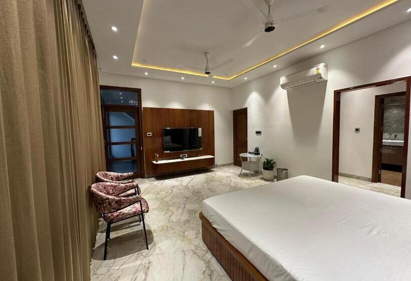 צימר Bhagya Homestay Royal Room Mohali S Best