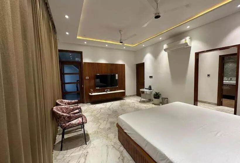 ベッドアンドブレックファースト Bhagya Homestay Royal Room Mohali S Best