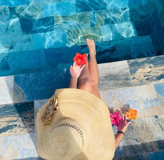 تختخواب و صبحانه Chambre D Hôtes Mahot