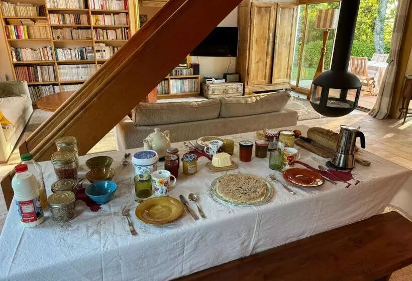 Aamiaismajoitus (B&B) Nid Douillet Les Mouettes