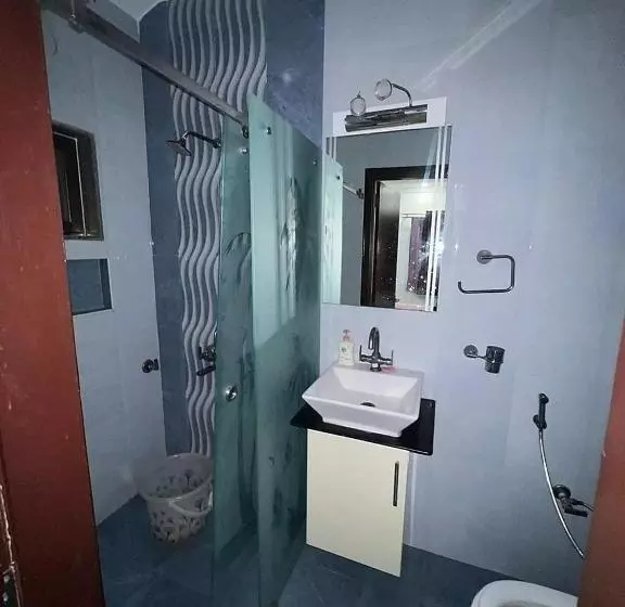 ホテル Shree Radhe Bungalow Bhuj