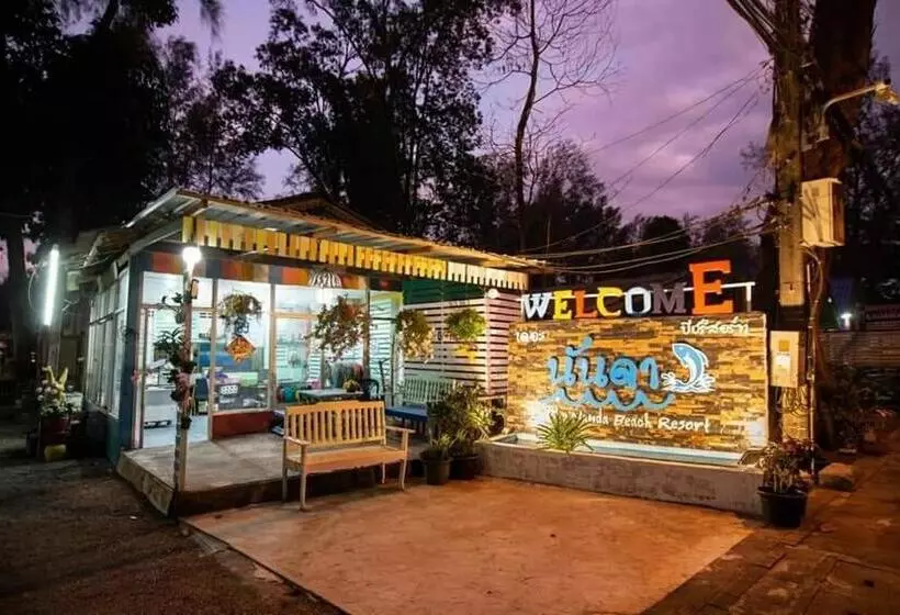 Hotelli The Nanda Beach Resort