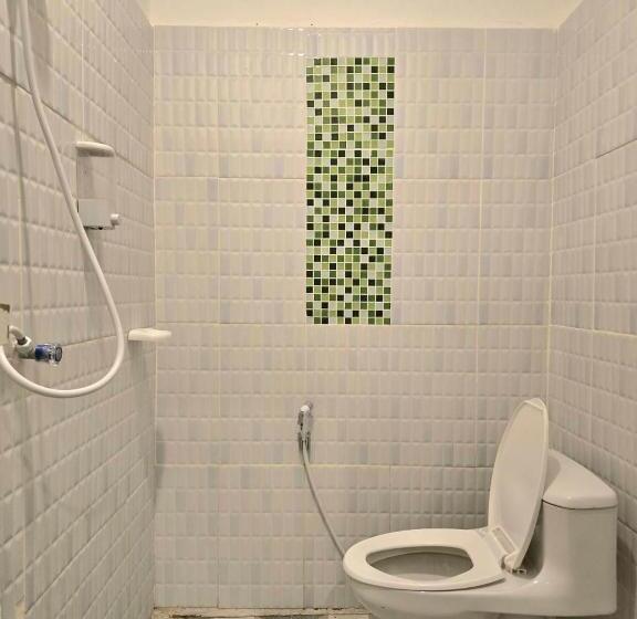 Hotel The Nanda Beach Resort