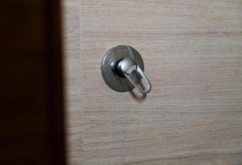 Infinity Suites Habitacion Doble 102