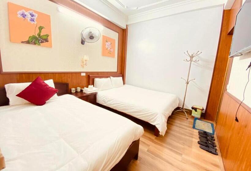 Khuyên Ngọc Hotel Sapa