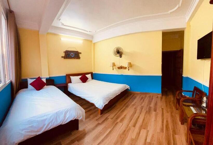 Khuyên Ngọc Hotel Sapa