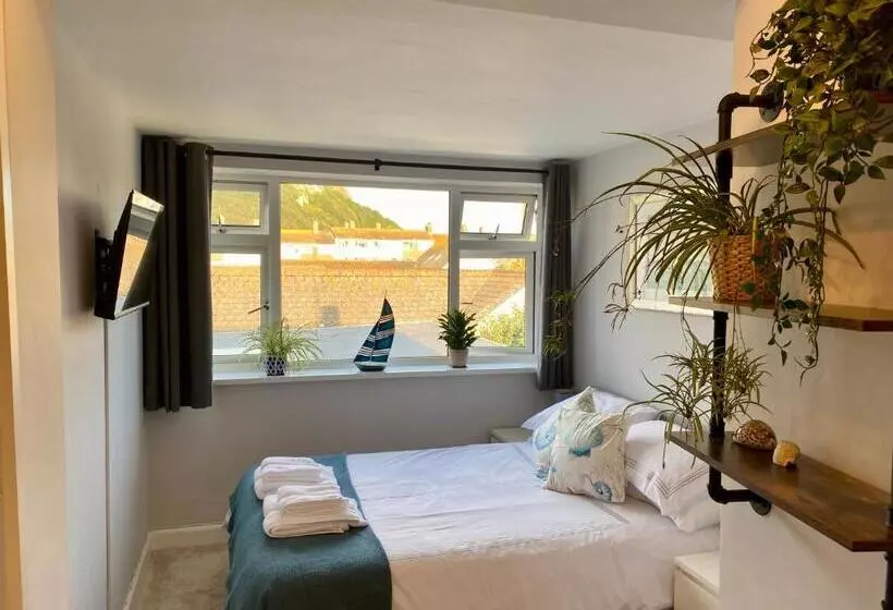 Pensió Beachcroft Cliff View