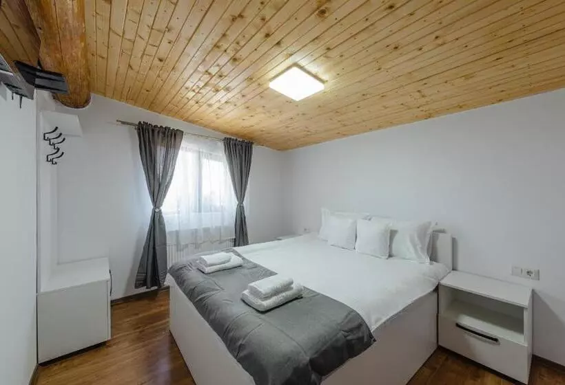 Majatalo Casa Perla Vlădesei