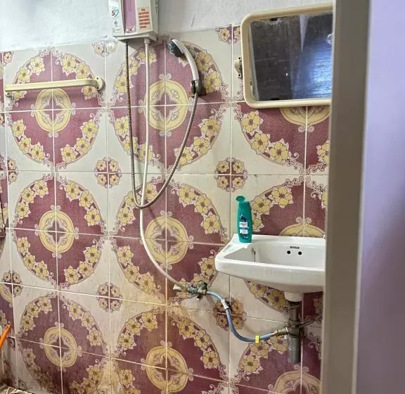 Majatalo Noahs Ark Suites