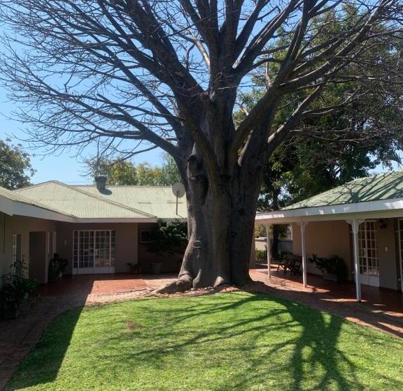 膳宿费 The Guest House