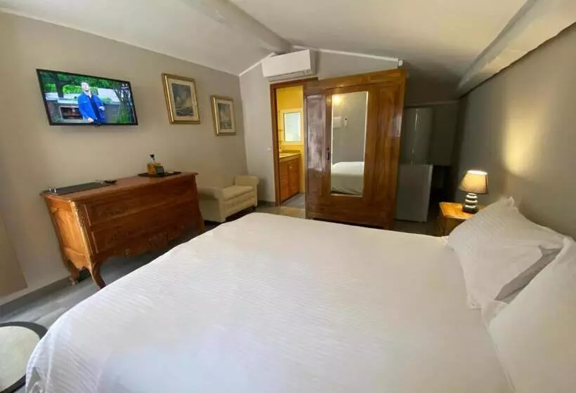 Majatalo Villa Safran