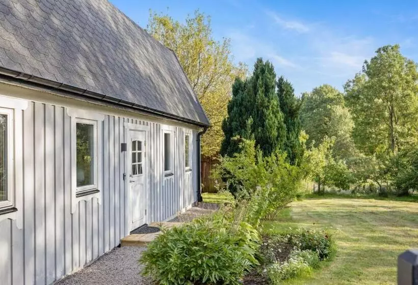 Majatalo Woodfield Cottage Skåne