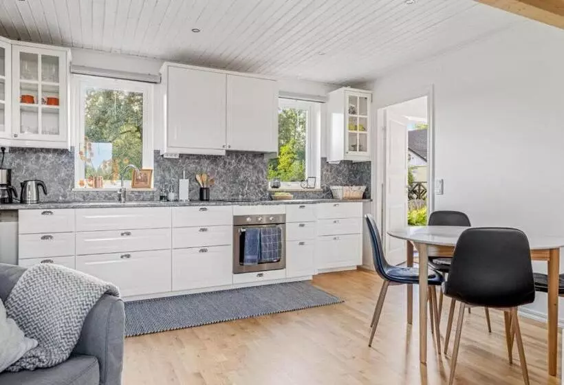 Majatalo Woodfield Cottage Skåne