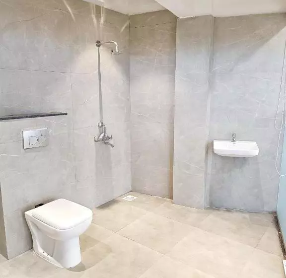 Retkeilymaja Voyage Zo Lonavala