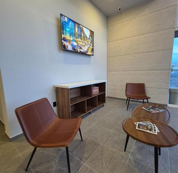 Avanta Hotel & Villas Querétaro