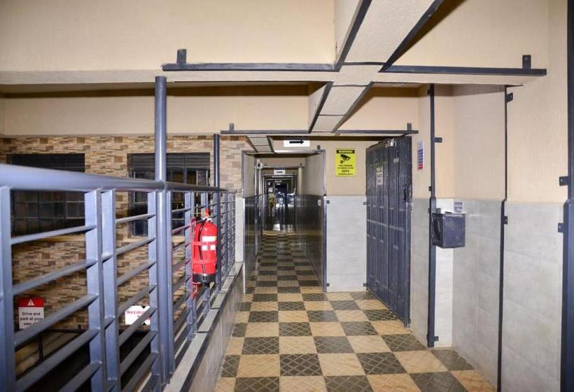 تختخواب و صبحانه Faustina Suites