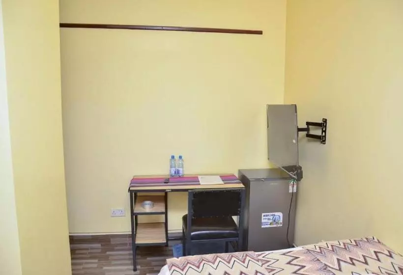 تختخواب و صبحانه Faustina Suites