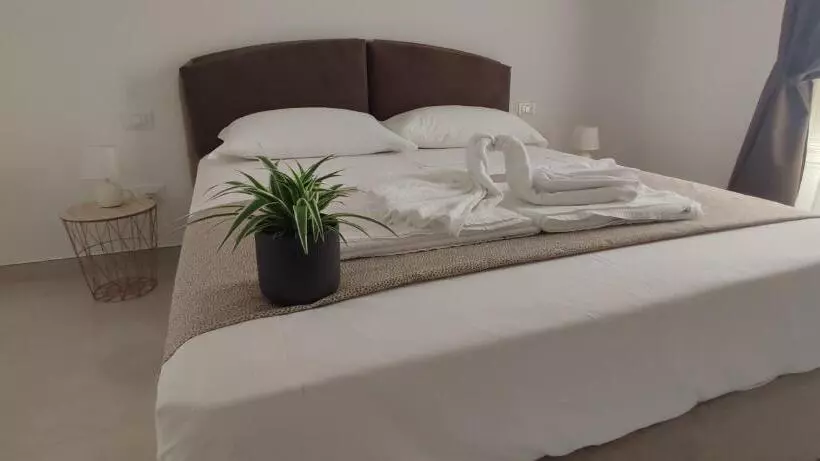 Aamiaismajoitus (B&B) Fevi Rooms