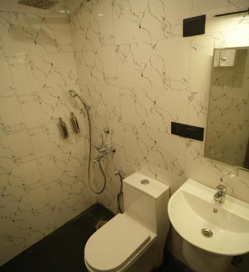 فندق Chestnut Tree