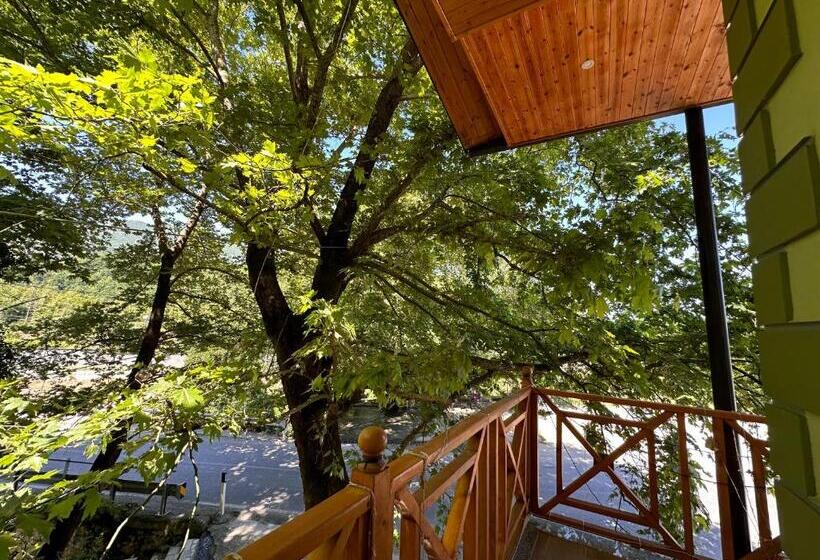 Bar Restaurant Hotel Fresku