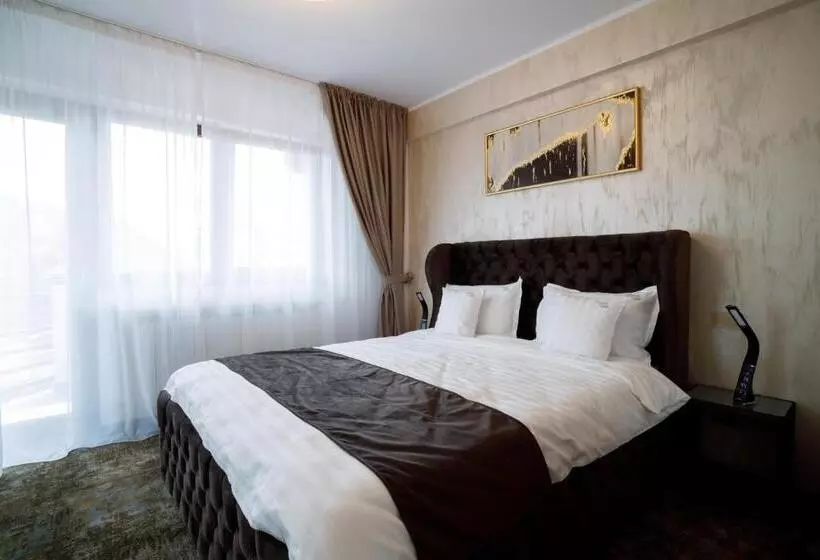 ホテル Pensiunea Natalya