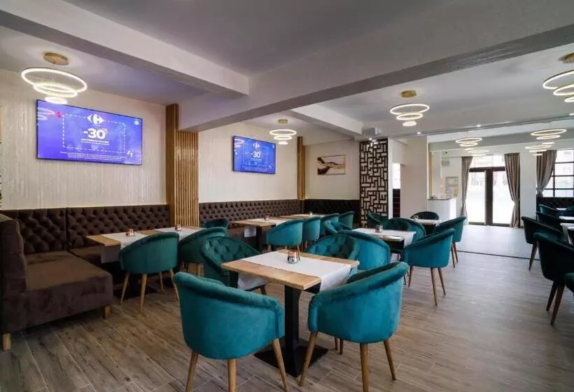 ホテル Pensiunea Natalya