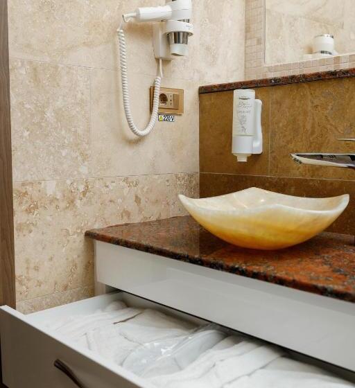 هتل Pensiunea Natalya