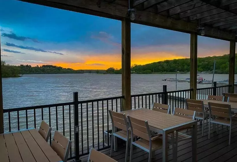 Hotelli Thousand Hills State Park Cabins