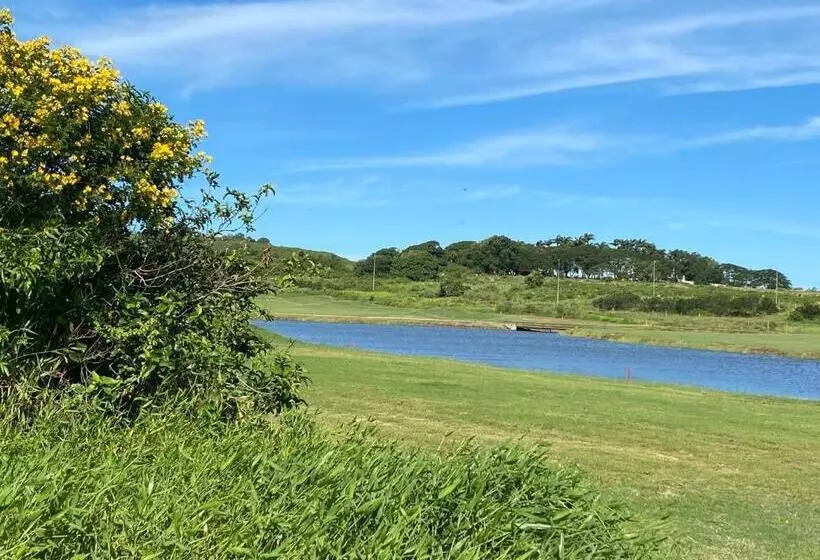 ペンション Casa De Hóspedes Aretê Golfe Clube
