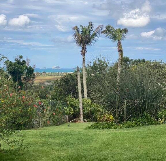 بنسيون Casa De Hóspedes   Aretê Golfe Clube