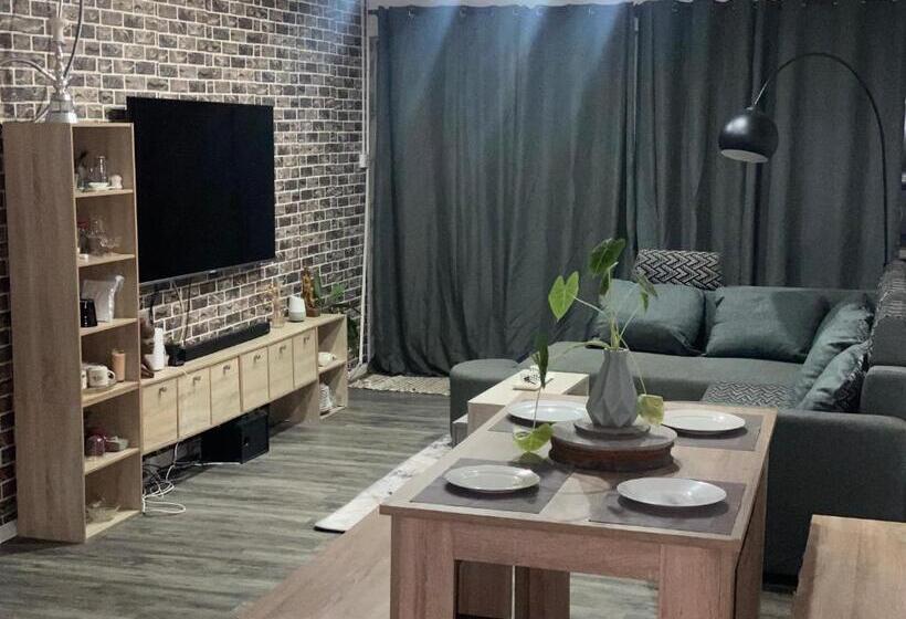 پانسیون Fairyland Room