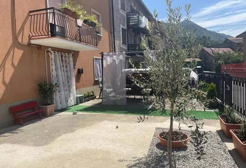 ペンション La Porta Rossa
