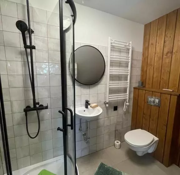 پانسیون More Holiday Cottage L