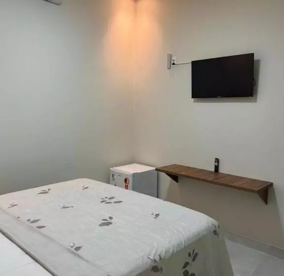 ユースホステル Chácara E Pousada Paraíso