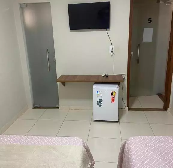 ユースホステル Chácara E Pousada Paraíso