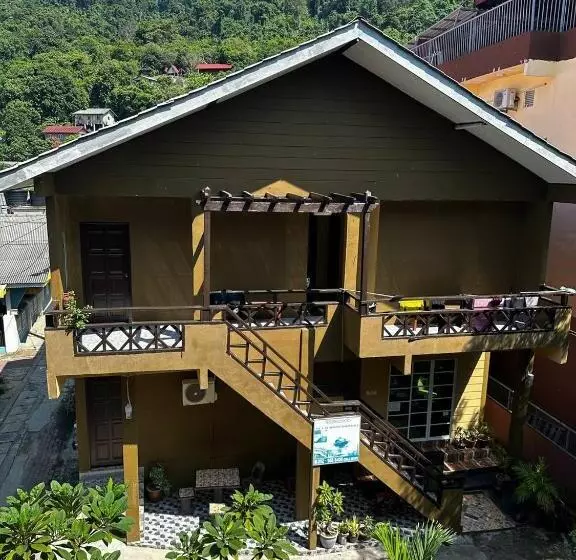 Retkeilymaja Perhentian Village Inn