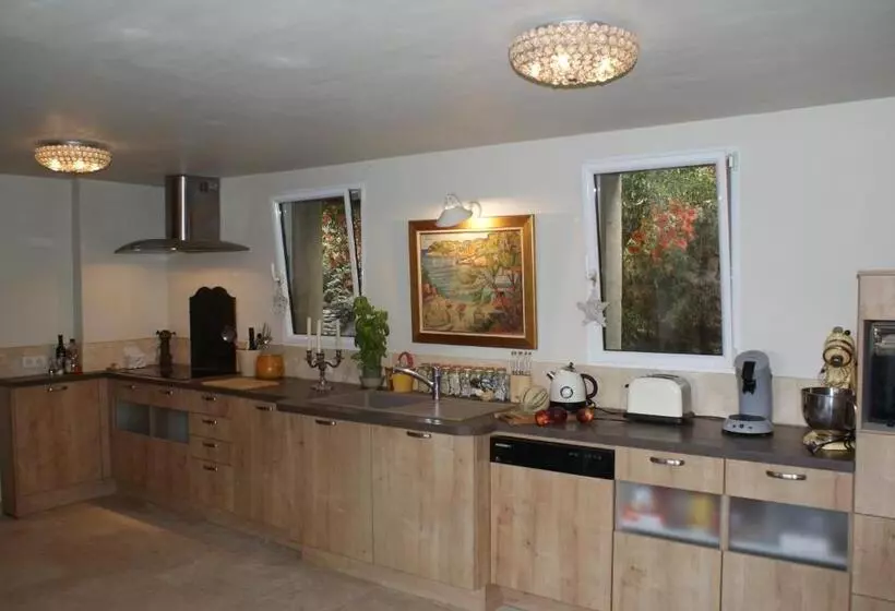 Aamiaismajoitus (B&B) L Irisciabella