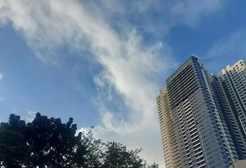 ベッドアンドブレックファースト Manhattan Plaza 1 Araneta Cubao Sereene City Bnb