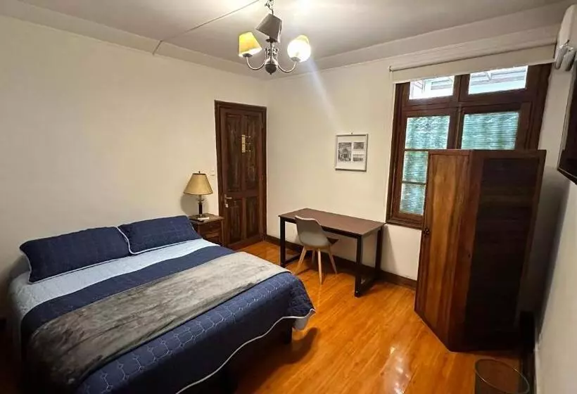 Casona Montt 522 B&b