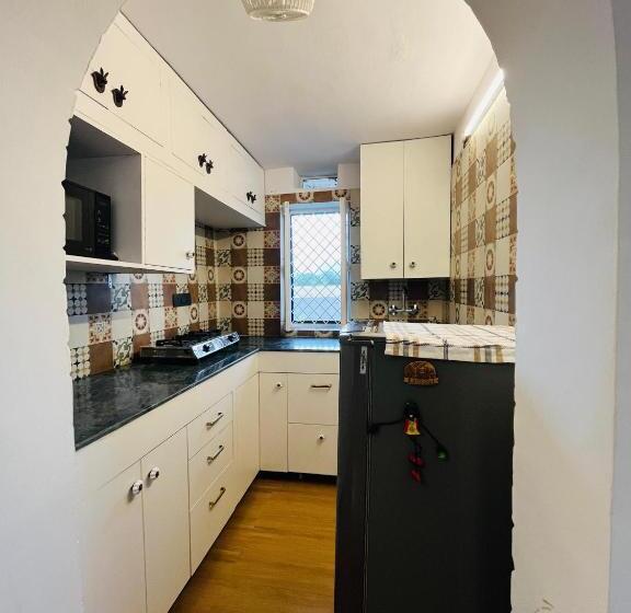 هتل The Bougainvillea Cottage Farmstay Near Dehradun , 2 Bedroom Private Cottage Next To Fields And Orch