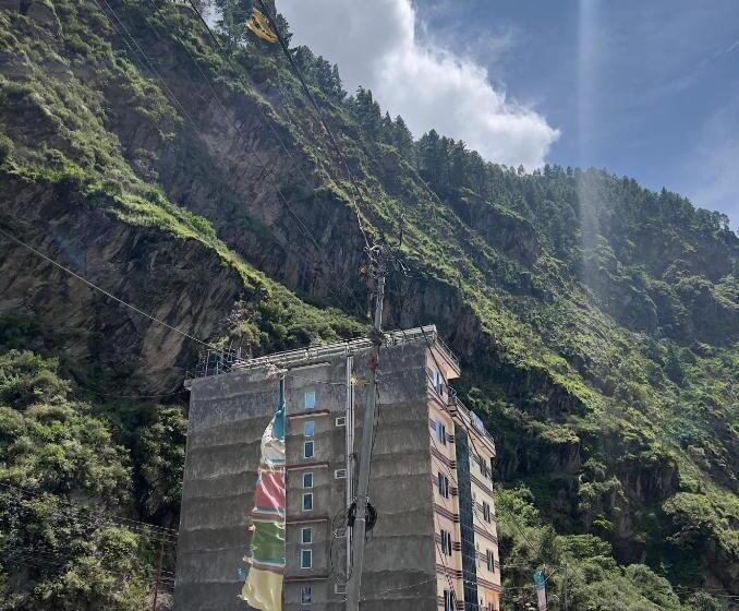 هتل Kailash