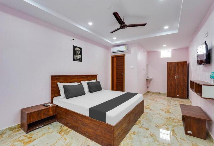 Fabhotel Chandu S Boutique Nr Bus Stand