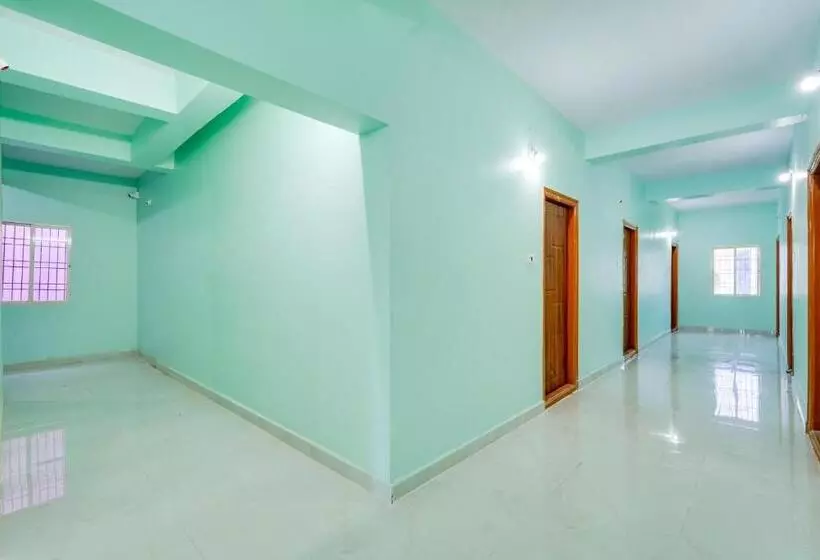 Fabhotel Chandu S Boutique   Nr Bus Stand