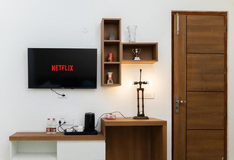 호텔 Sandane Homes