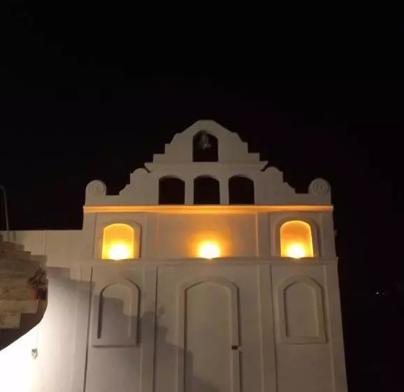 هتل Valle De Toliman