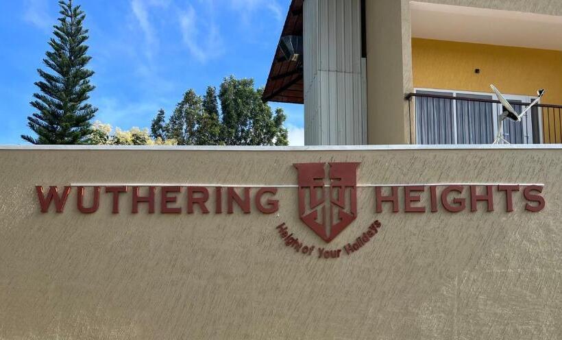 בית מלון כפרי Wuthering Heights