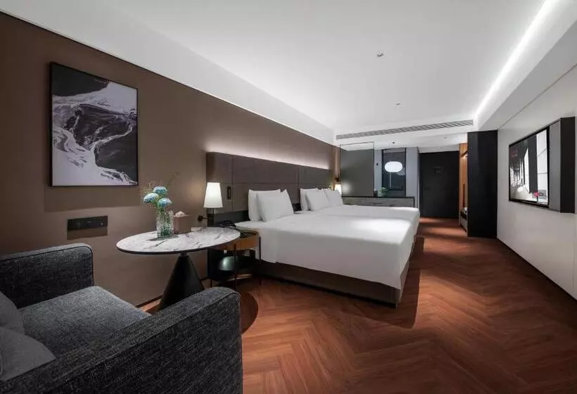 Intercity Hotel Yantai Binhai Square