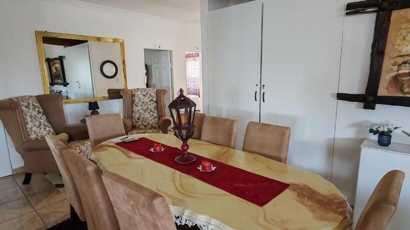 펜션 Derust Danabay Accomodation